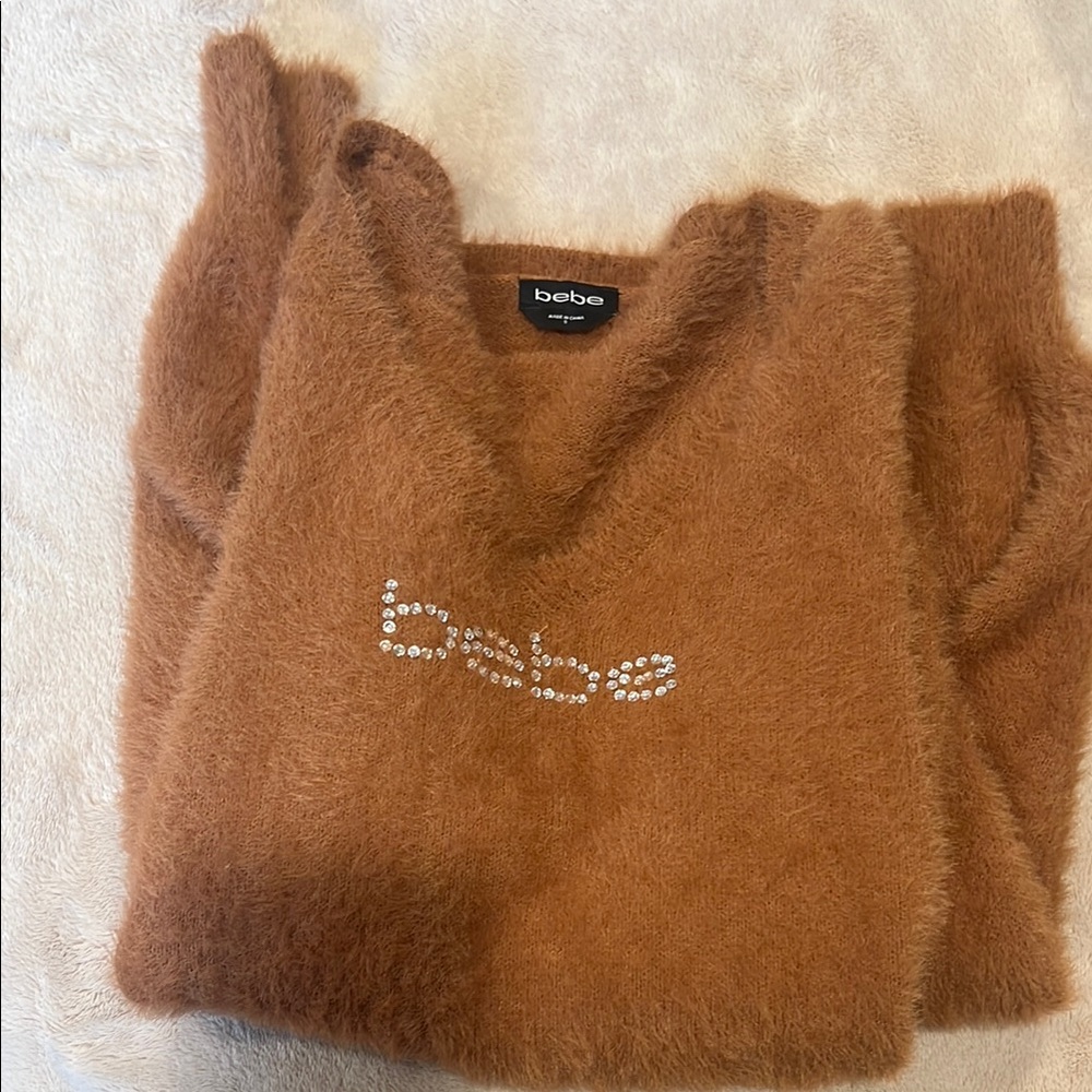 Bebe Women's Fuzzy Tan V-Neck Sweater